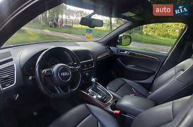Позашляховик / Кросовер Audi Q5 2016 в 
