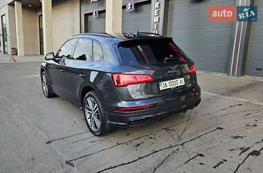 Внедорожник / Кроссовер Audi Q5 2019 в 