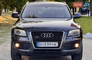 Внедорожник / Кроссовер Audi Q5 2009 в 