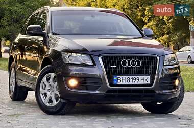 Внедорожник / Кроссовер Audi Q5 2009 в 