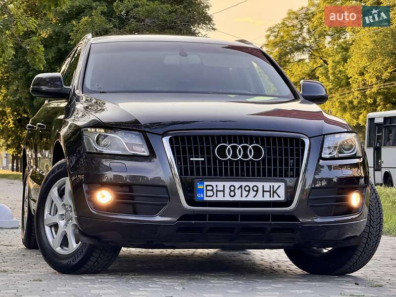 Внедорожник / Кроссовер Audi Q5 2009 в Одессе
