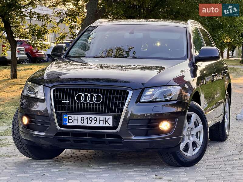 Внедорожник / Кроссовер Audi Q5 2009 в Одессе