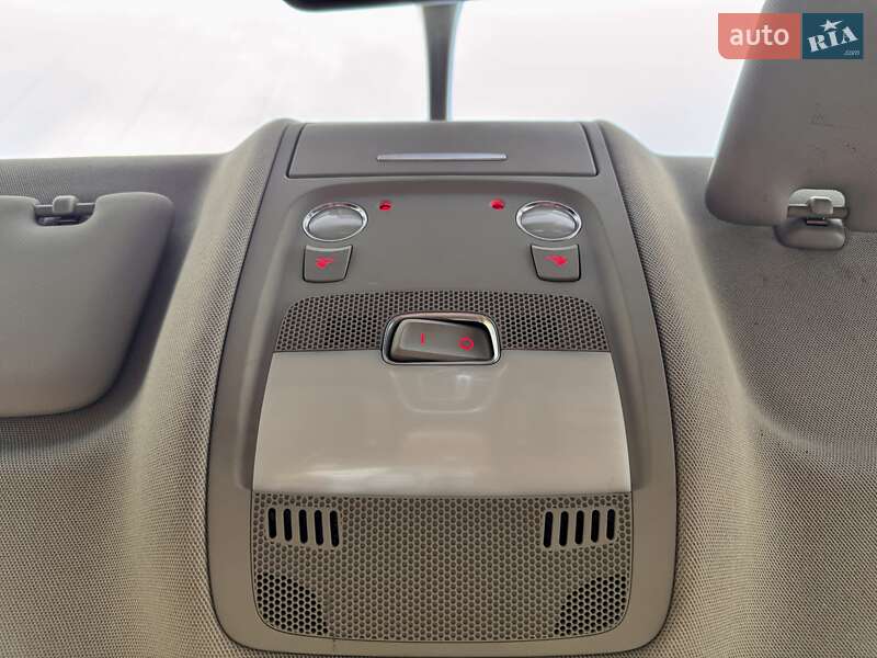 Внедорожник / Кроссовер Audi Q5 2009 в Одессе