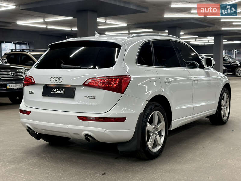 Внедорожник / Кроссовер Audi Q5 2011 в Харькове