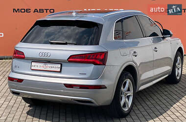 Позашляховик / Кросовер Audi Q5 2019 в 