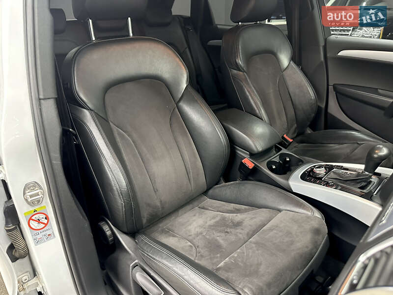 Внедорожник / Кроссовер Audi Q5 2011 в Харькове