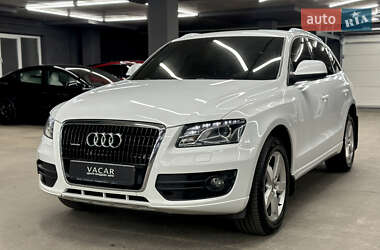 Позашляховик / Кросовер Audi Q5 2011 в 
