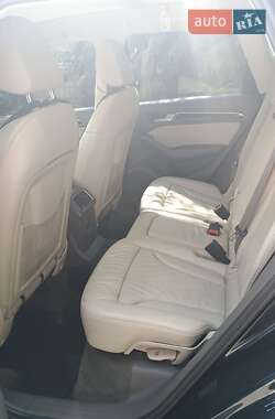 Внедорожник / Кроссовер Audi Q5 2013 в 