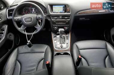 Внедорожник / Кроссовер Audi Q5 2015 в 