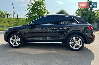 Внедорожник / Кроссовер Audi Q5 2020 в 