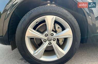 Внедорожник / Кроссовер Audi Q5 2020 в 