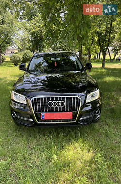 Внедорожник / Кроссовер Audi Q5 2016 в 