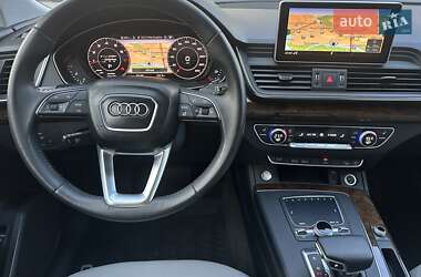 Позашляховик / Кросовер Audi Q5 2018 в Києві