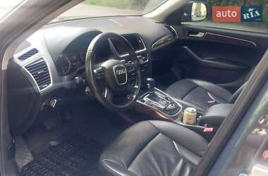 Внедорожник / Кроссовер Audi Q5 2010 в 