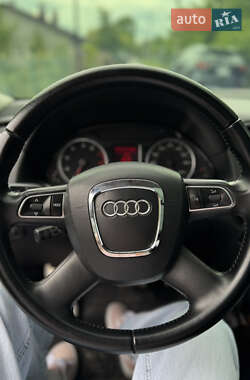 Внедорожник / Кроссовер Audi Q5 2012 в Нововолынске