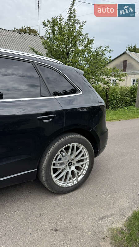 Внедорожник / Кроссовер Audi Q5 2012 в Нововолынске