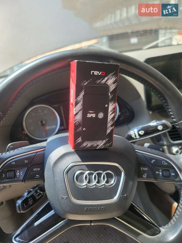 Внедорожник / Кроссовер Audi Q5 2011 в Киеве