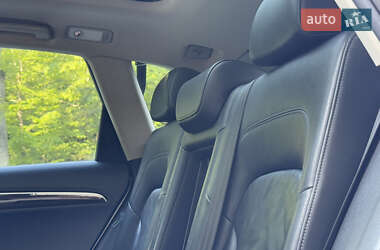Внедорожник / Кроссовер Audi Q5 2010 в 