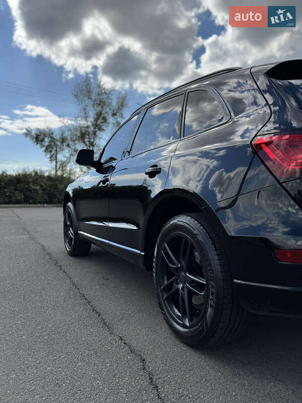 Позашляховик / Кросовер Audi Q5 2013 в Кривому Розі