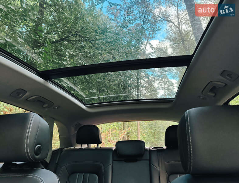 Внедорожник / Кроссовер Audi Q5 2021 в Киеве
