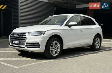 Внедорожник / Кроссовер Audi Q5 2018 в Киеве