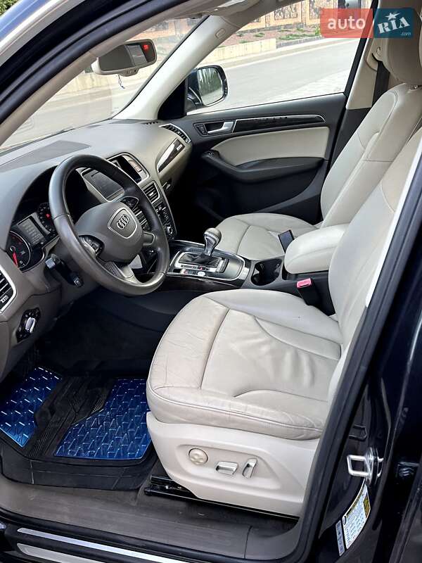 Внедорожник / Кроссовер Audi Q5 2013 в Луцке