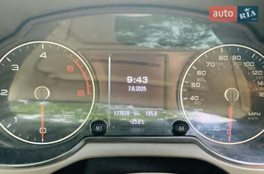 Позашляховик / Кросовер Audi Q5 2013 в 