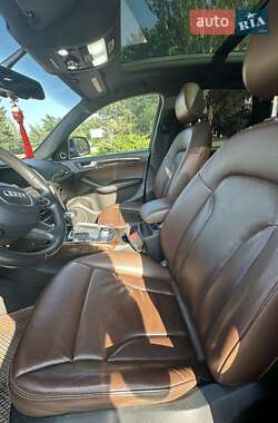 Внедорожник / Кроссовер Audi Q5 2015 в 