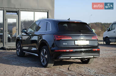 Внедорожник / Кроссовер Audi Q5 2022 в 