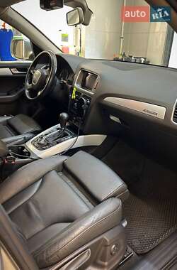 Внедорожник / Кроссовер Audi Q5 2012 в 