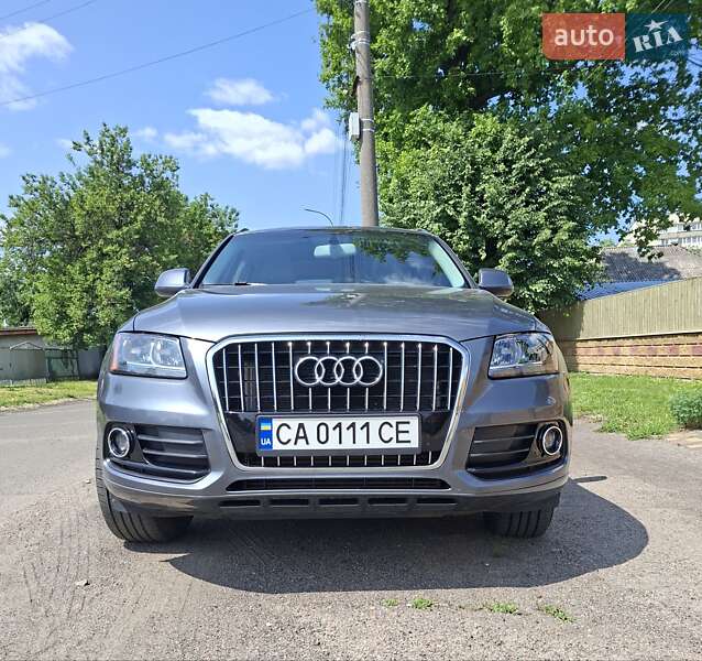 Внедорожник / Кроссовер Audi Q5 2012 в Смеле