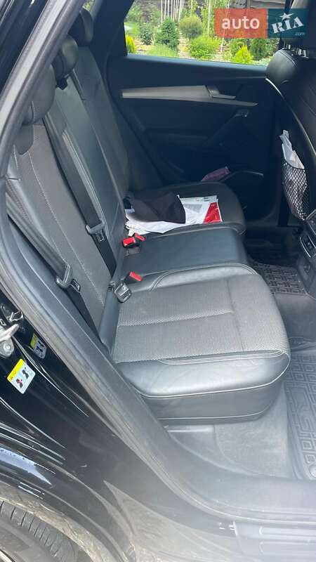 Внедорожник / Кроссовер Audi Q5 2018 в Житомире