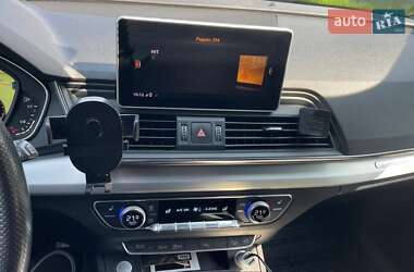Внедорожник / Кроссовер Audi Q5 2018 в 