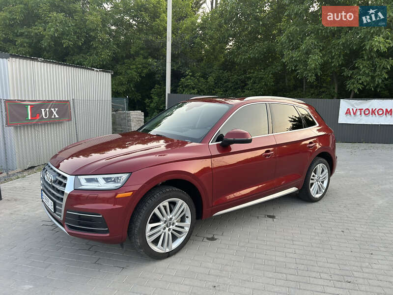 Внедорожник / Кроссовер Audi Q5 2019 в Каменец-Подольском