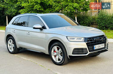 Внедорожник / Кроссовер Audi Q5 2019 в Киеве