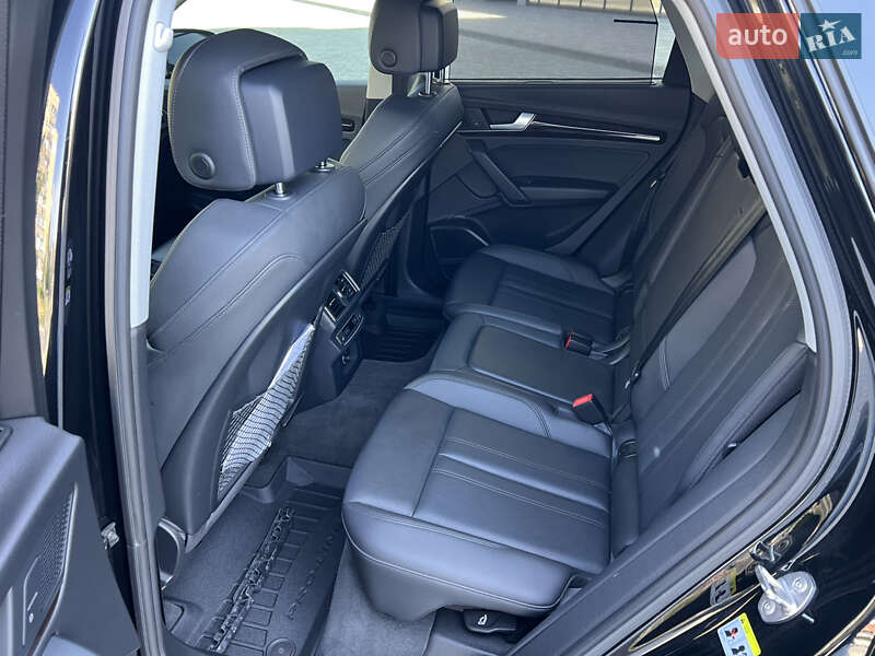 Внедорожник / Кроссовер Audi Q5 2017 в Днепре
