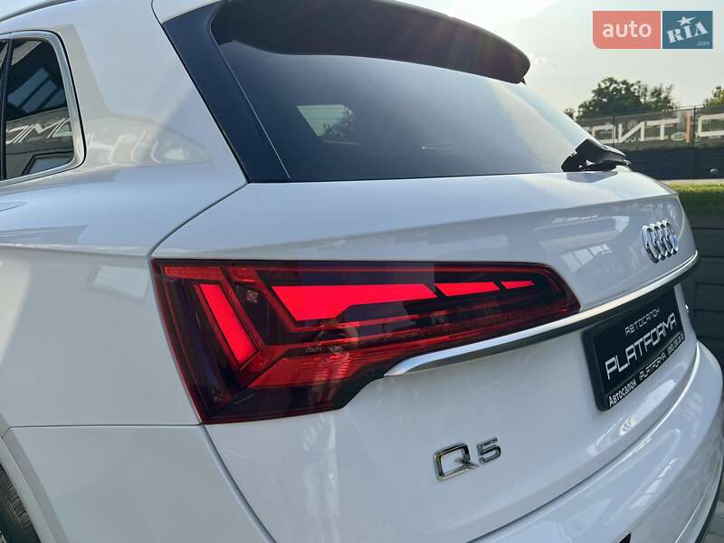 Позашляховик / Кросовер Audi Q5 2021 в Києві
