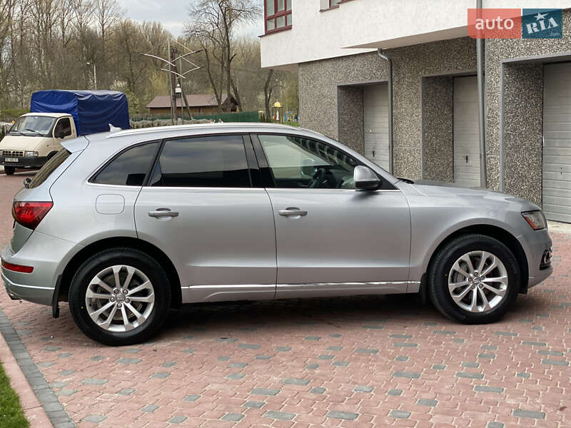 Позашляховик / Кросовер Audi Q5 2014 в Івано-Франківську
