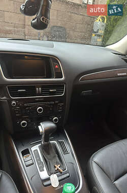 Внедорожник / Кроссовер Audi Q5 2014 в 