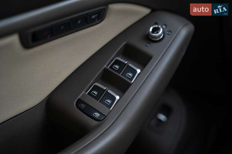 Внедорожник / Кроссовер Audi Q5 2015 в Черновцах