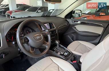 Внедорожник / Кроссовер Audi Q5 2014 в 