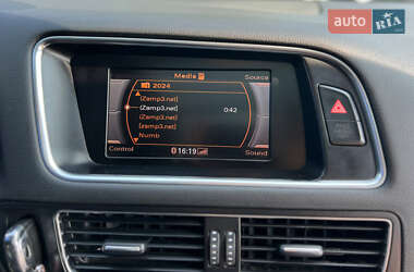 Позашляховик / Кросовер Audi Q5 2010 в 