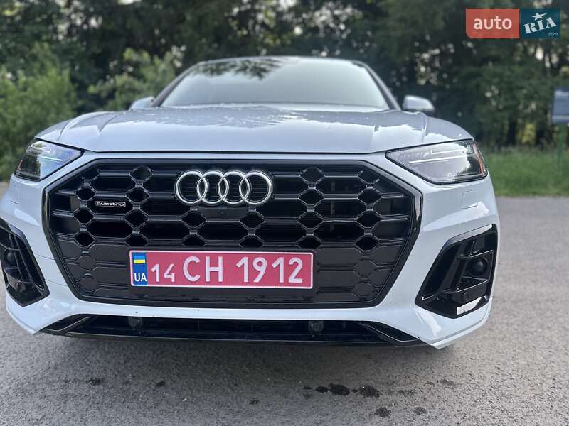 Внедорожник / Кроссовер Audi Q5 2021 в Львове