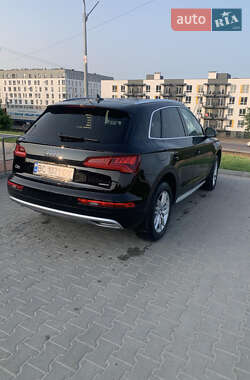 Внедорожник / Кроссовер Audi Q5 2019 в 