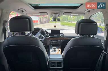 Внедорожник / Кроссовер Audi Q5 2017 в 