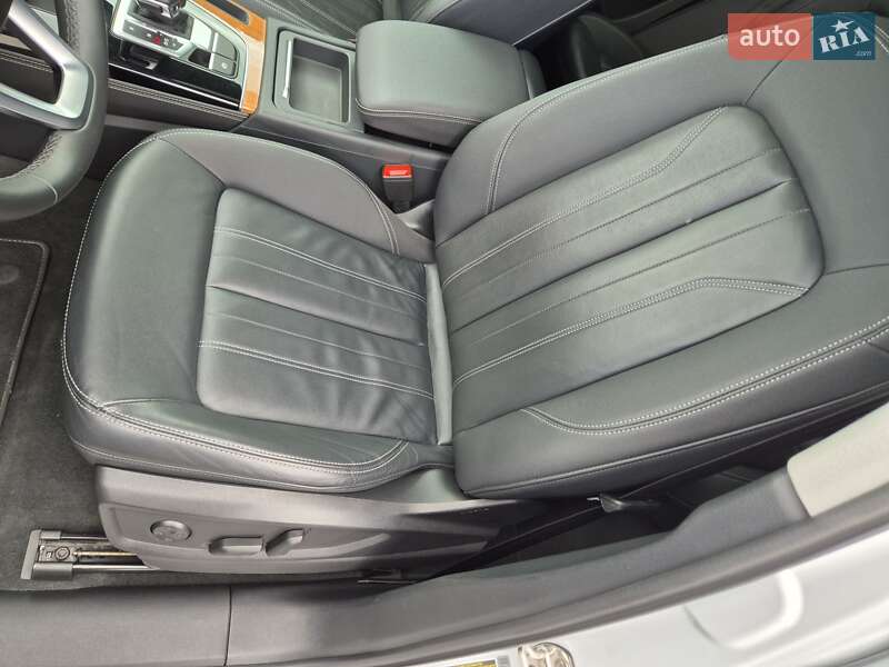 Внедорожник / Кроссовер Audi Q5 2022 в Барышевке