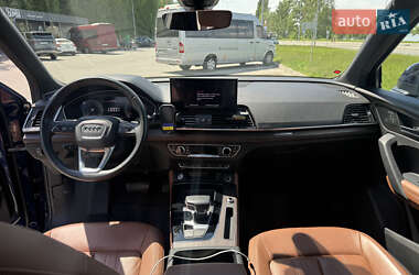 Внедорожник / Кроссовер Audi Q5 2020 в 