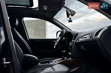 Внедорожник / Кроссовер Audi Q5 2012 в 