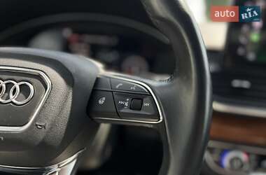 Внедорожник / Кроссовер Audi Q5 2021 в 