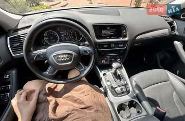Внедорожник / Кроссовер Audi Q5 2012 в 